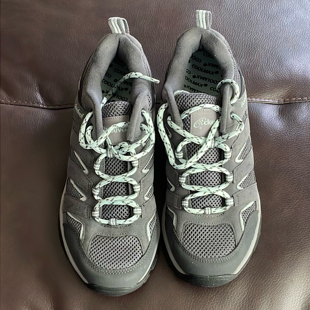 Woman’s Hiking Shoes